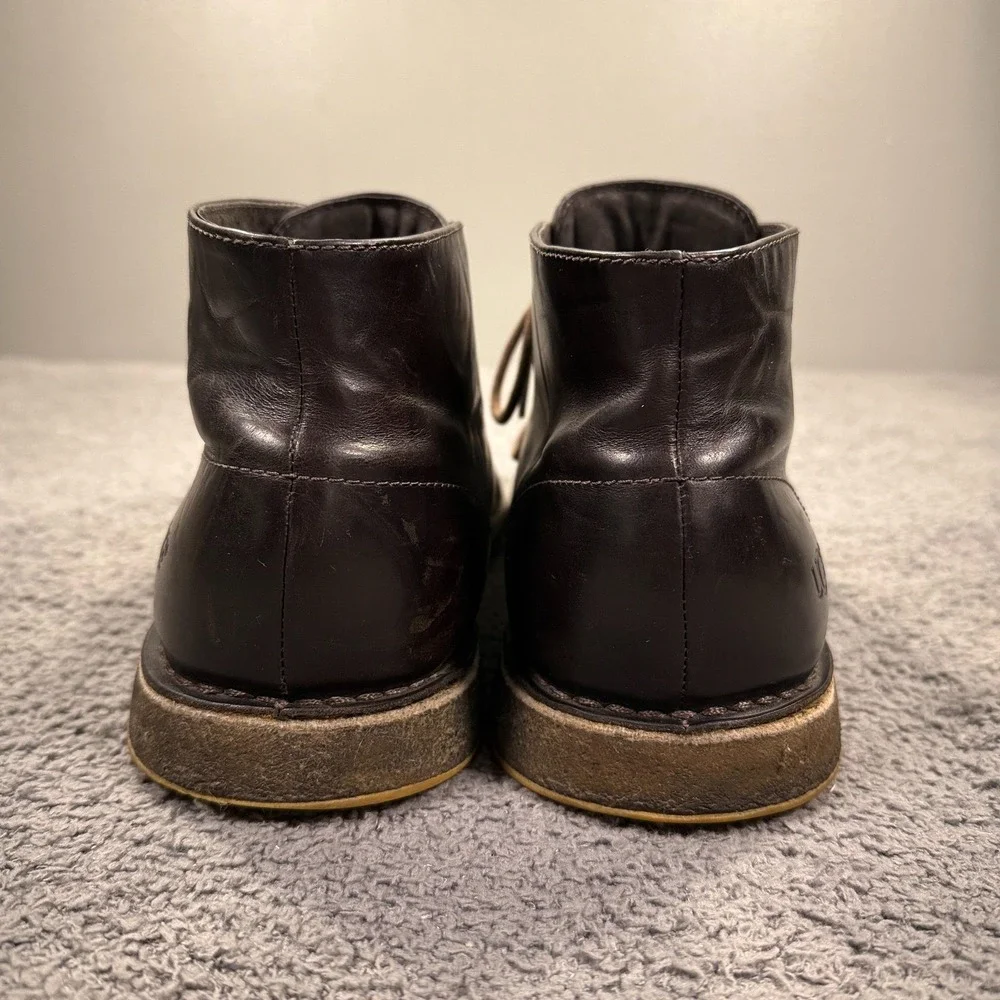UGG Chukka Boots Mens Size 11.5 Brown Leather Lace Up Ankle Desert Crepe‎ Sole